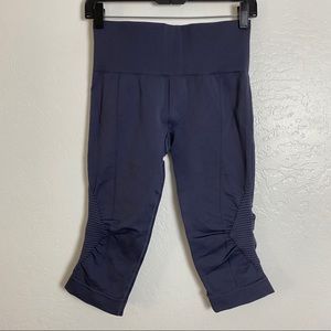 Lululemon Seamless Crop Leggings 6